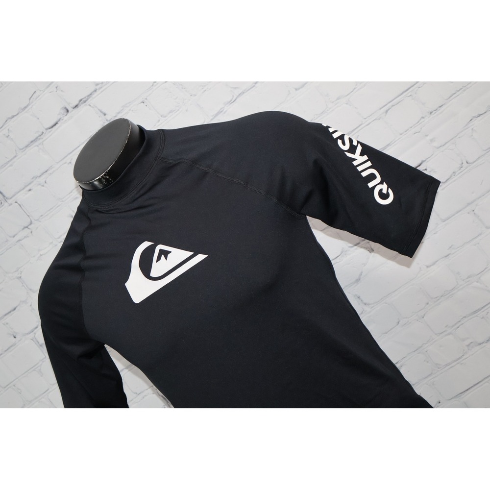 Quiksilver Rash Guard Men Large Black Short Sleeve Logo Surf Swim Shirt